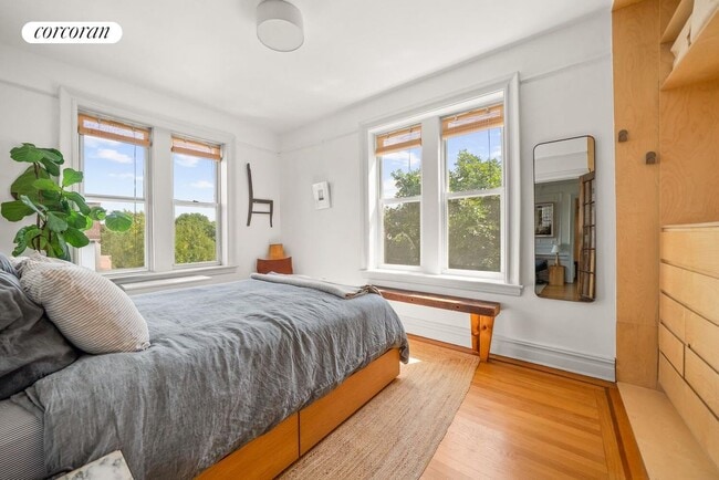 Photo - 4002 7th Ave