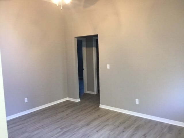 Living Room - 39 Woodrow Ave Unit 39