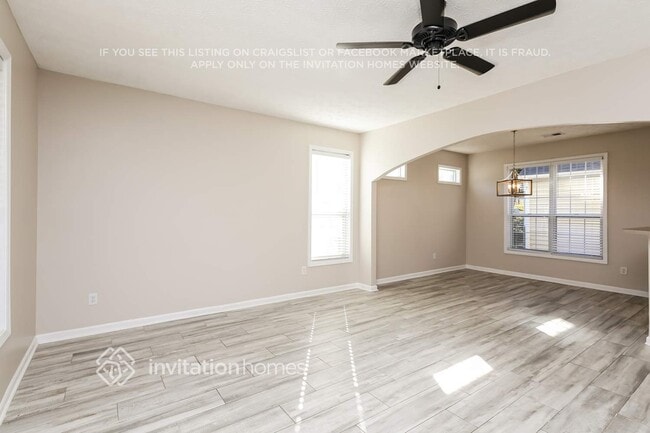 Photo - 307 Summerstone Ct