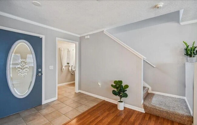 Photo - 2403 Hassonite St