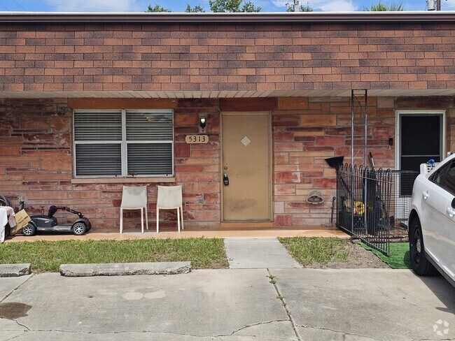 Building Photo - 5313 James St Rental