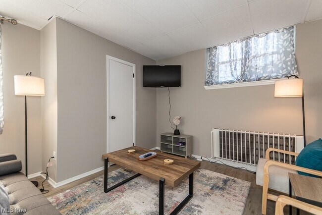 Photo - 201 3rd St