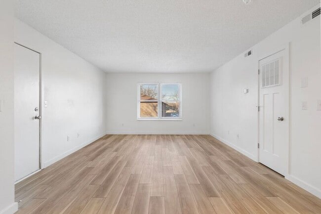 Photo - 3160 W Greenwood St Unit 60