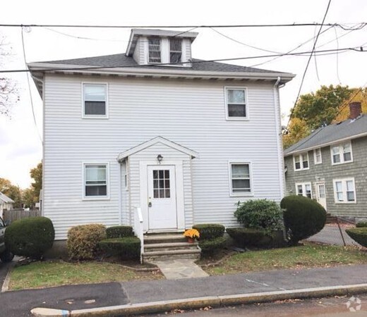 Building Photo - 15 1st St Unit 4 Rental