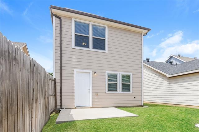 Photo - 10633 Many Oaks Dr