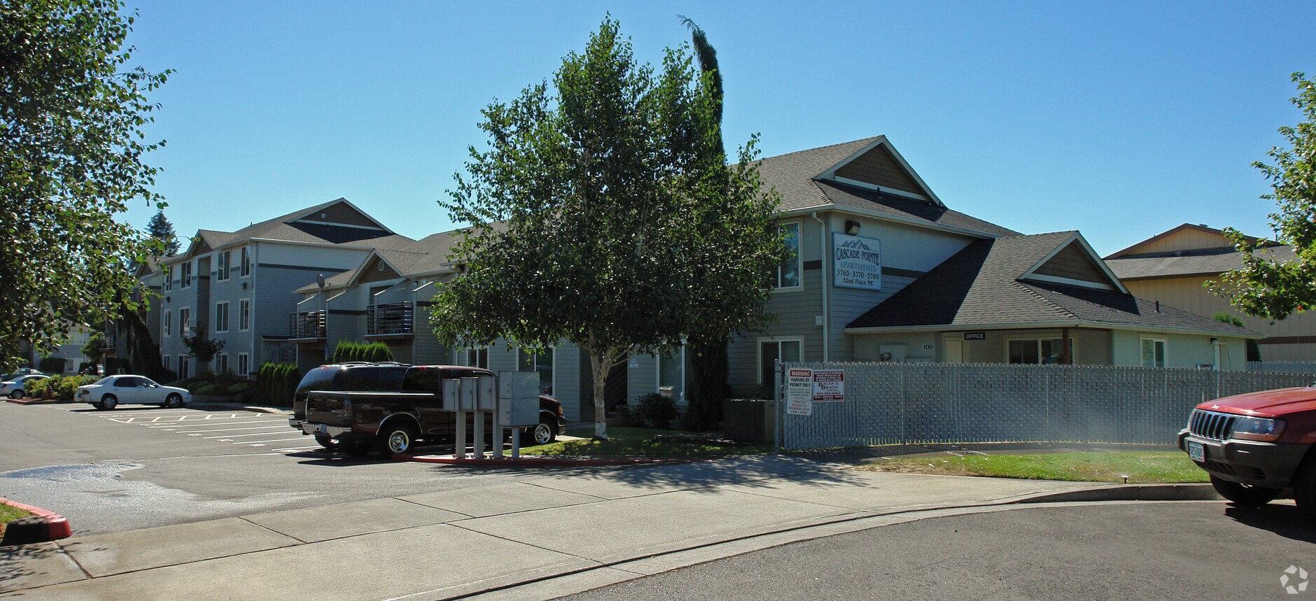 Cascade Pointe - Cascade Pointe Apartments
