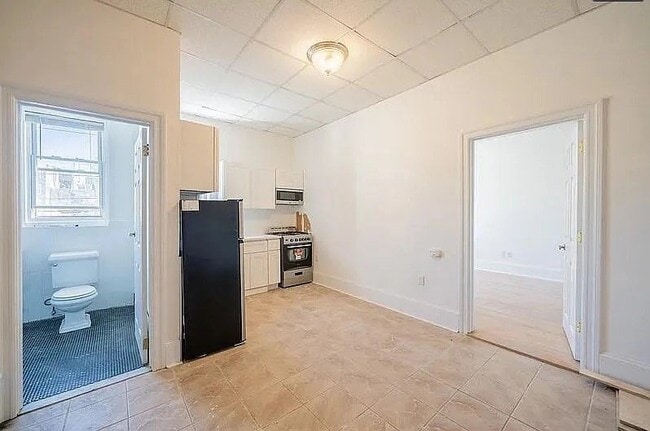 Photo - 510 Monroe St Unit 107