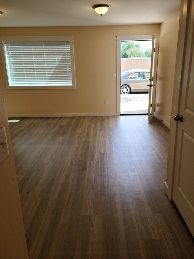 Photo - 226 Lawton St Unit 3