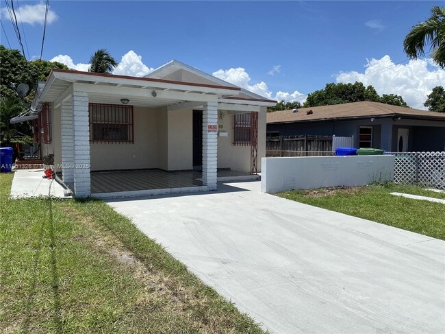 Building Photo - 80 NW 60th Ct Rental