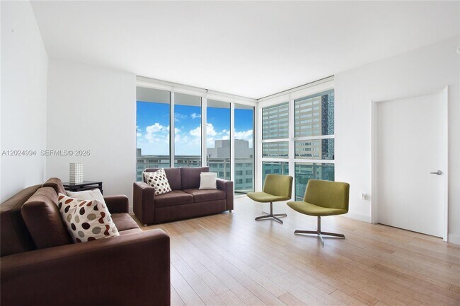 Photo - 950 Brickell Bay Dr Unit 1911