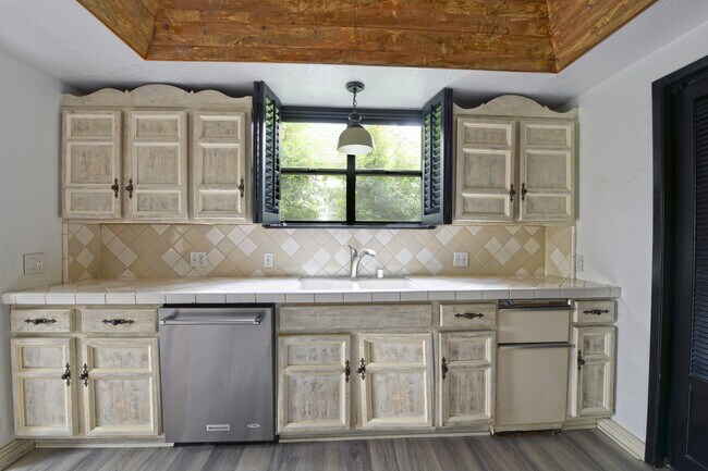 Photo - 9936 Durant Dr Unit apta