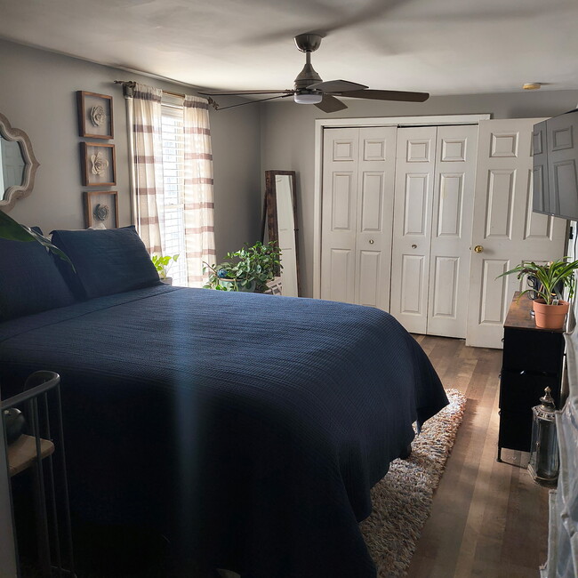 Photo - 441 Bartlett St Unit 441 bartlett street