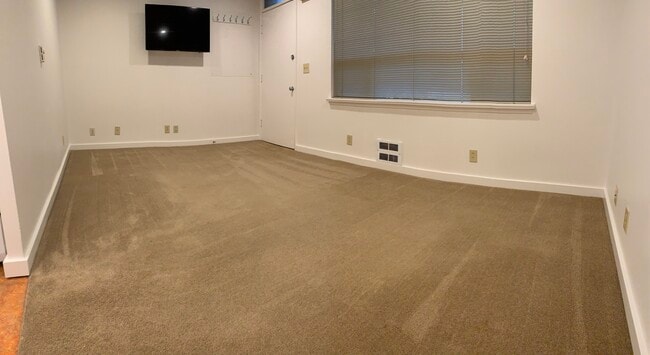 Photo - 3513 NE 95th St Unit 2