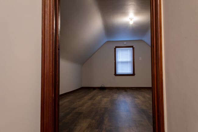 214 Ward Rd