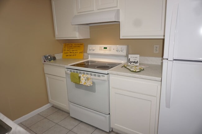 Photo - Westside 2/2 Townhome Near NAS