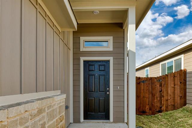 Photo - 729 Fallow Dr