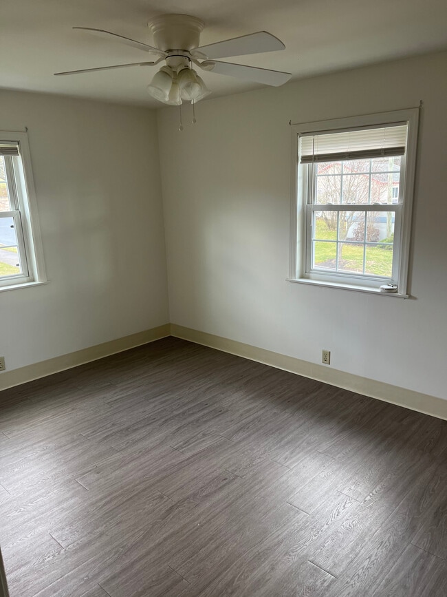 Walnut Hill Apartments