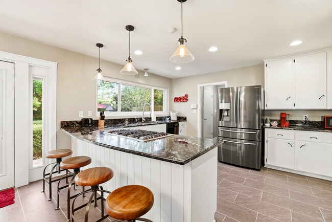 Photo - 1312 Dillard St