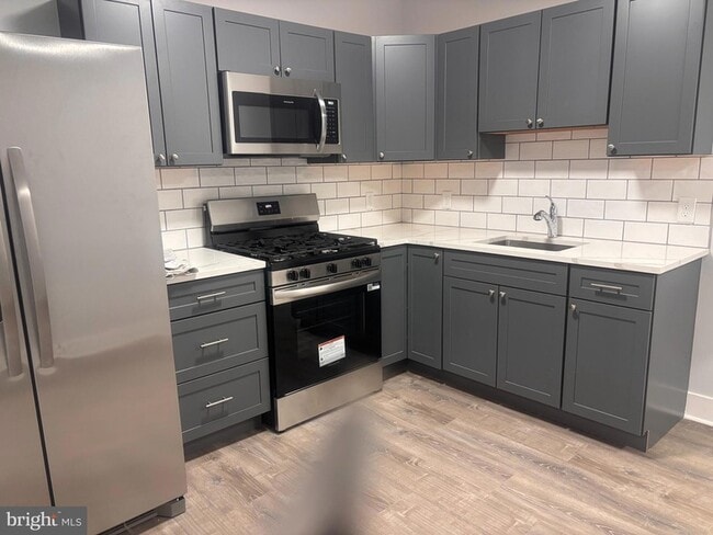 Photo - 308 Whitehall Rd