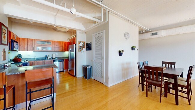 96 South St Unit 3-4