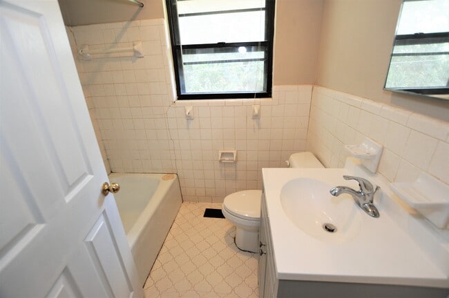 Photo - Bradford Village Unidad 11