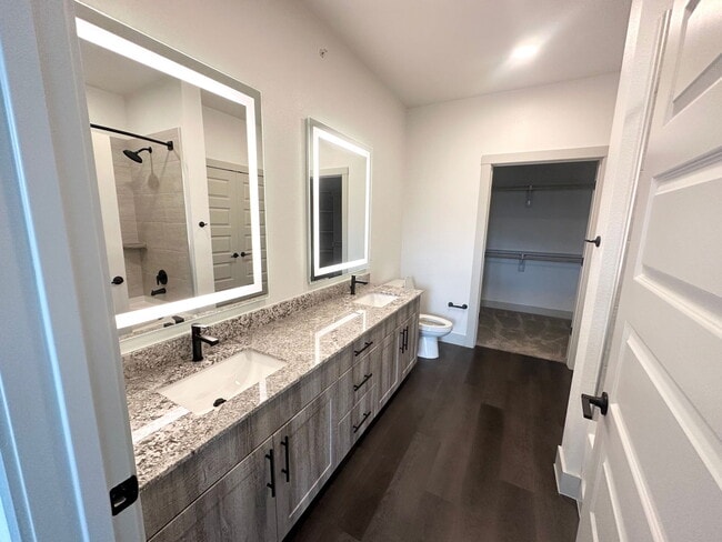 Photo - 4177 Gazebo St