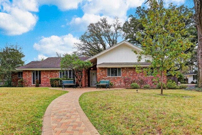 Building Photo - 1103 River Glyn Dr Rental