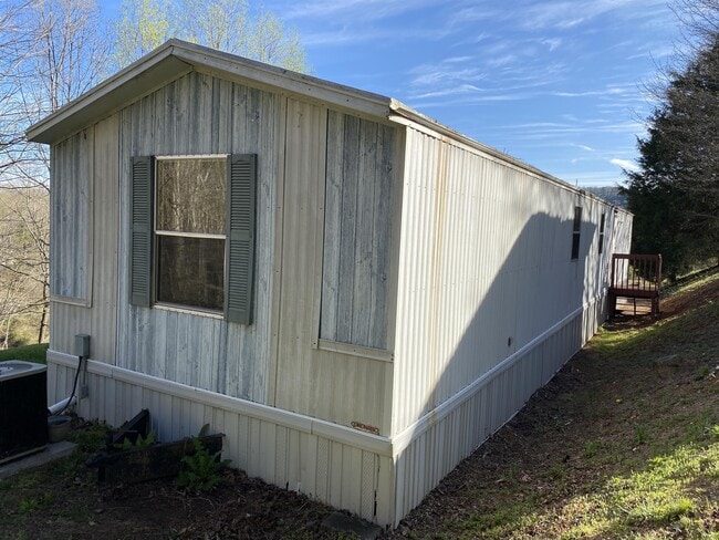 Photo - 41 Windy Hill Rd