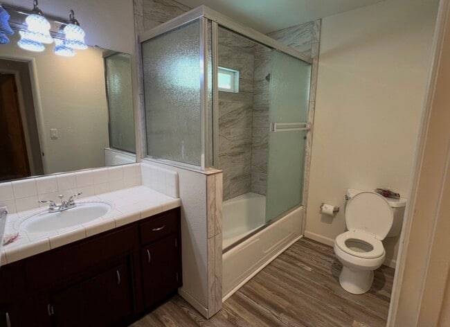 Photo - 1017 Rose Ave