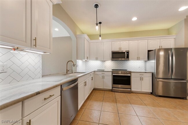 Photo - 9472 River Otter Dr