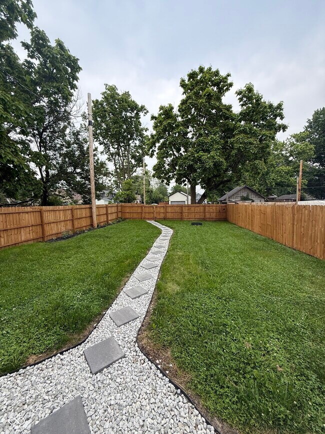 Photo - 2427 N Olney St