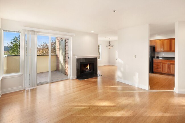 Photo - Redmond View Apartments