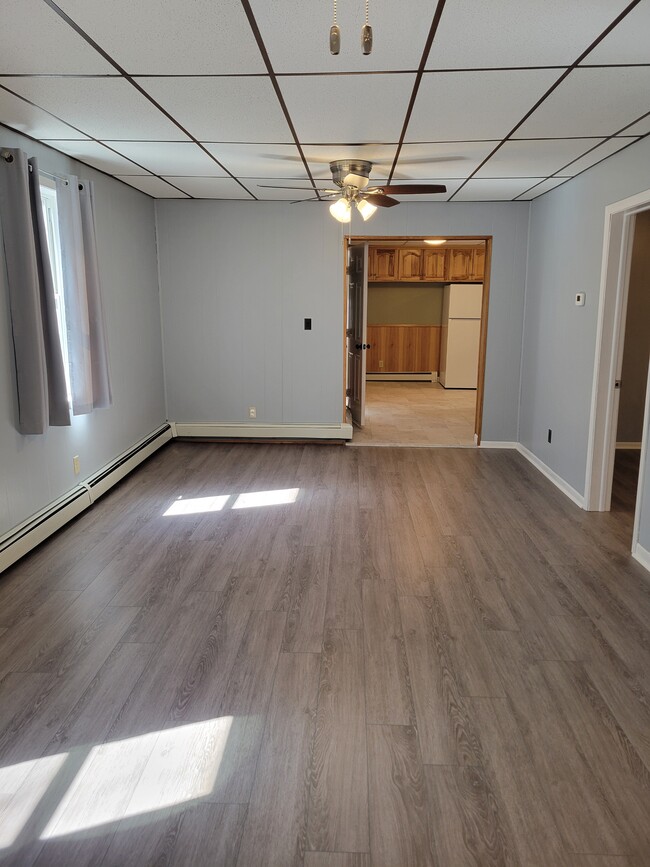 Photo - 60 Birch Ave S