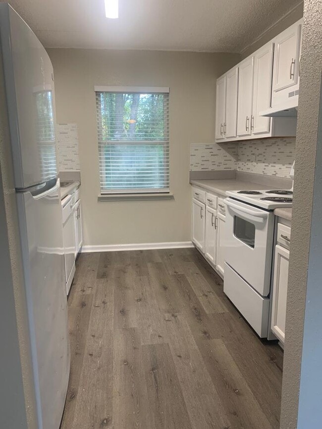 2B/1,5B - Cocina - Villas Sur La Riviere!