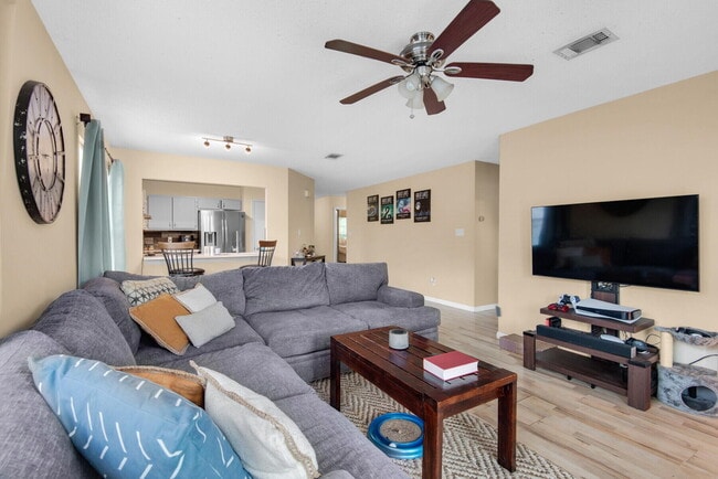 Photo - 248 Terrance Ln