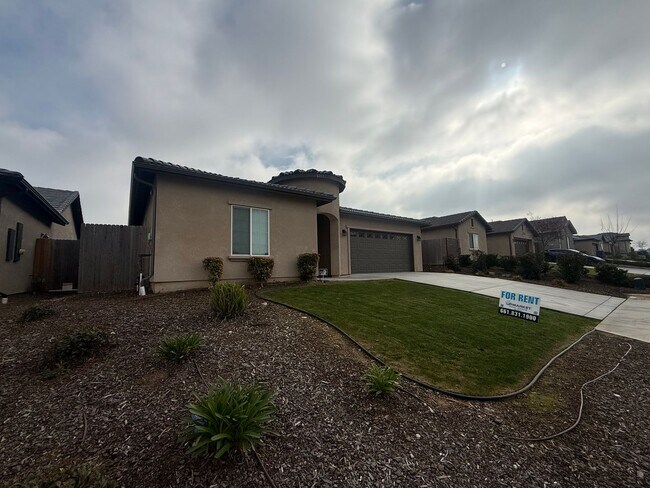 Photo - Modern 4-Bedroom Home in Northeast Bakersfield