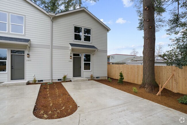 Building Photo - New Build 3 Bed, 1.5 Bath Rental Home in C...