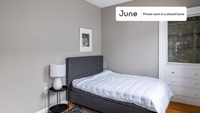 Photo - Room in Shared 5 bed/1 bath home Unit C