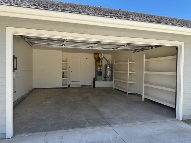 Photo - 805 Wagon Dr
