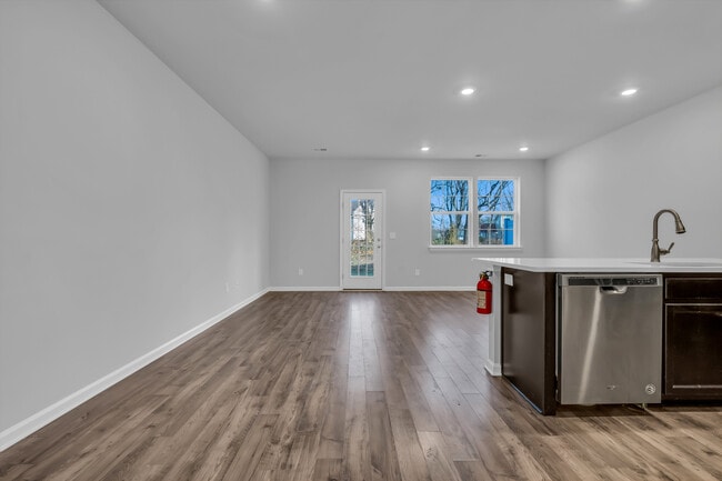 Photo - 92 Arlotta St