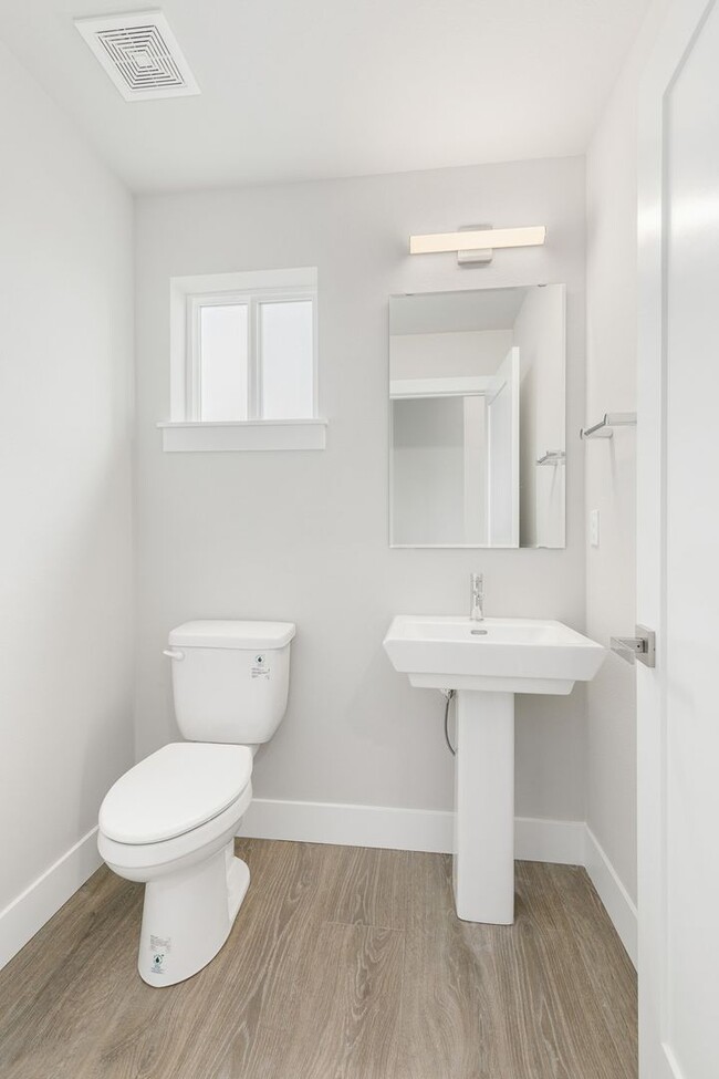 Photo - Bothell 3 Bedroom 2.5 Bath - Northshore School Dist