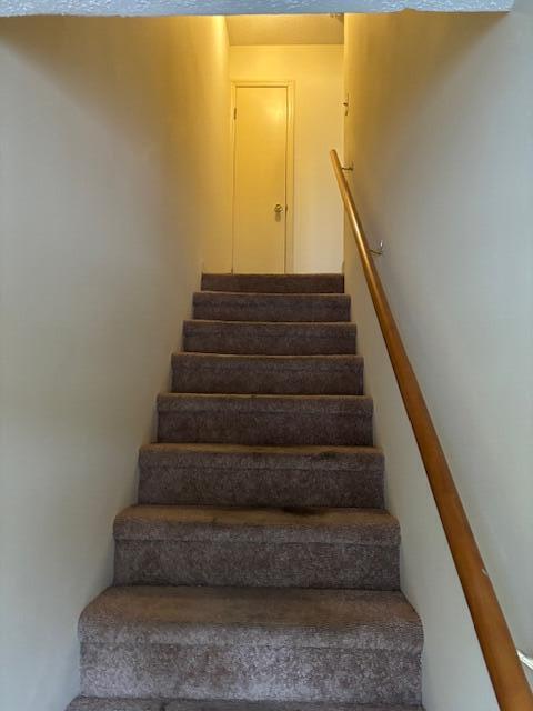Photo - 1090 N Guignard Dr