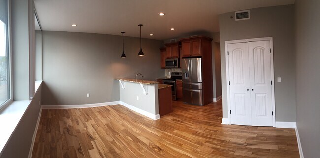 Photo - 45 Northampton E St Unit 306