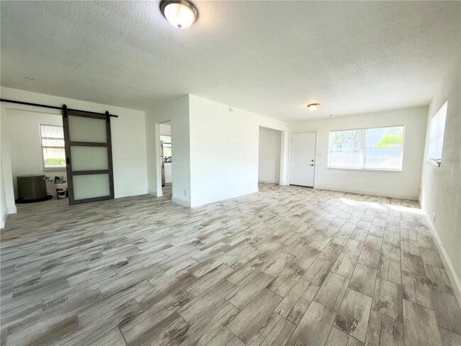 Photo - 1227 Bloxam Ave
