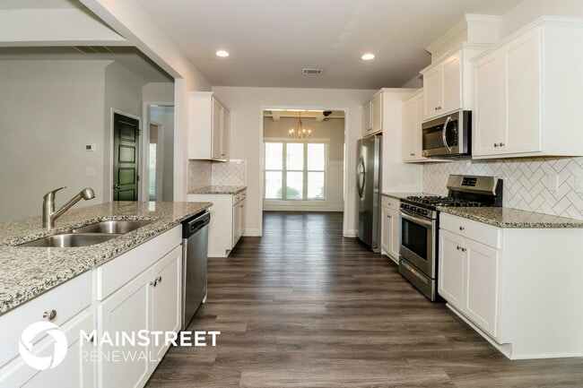 Photo - 657 Overlook Gln Dr