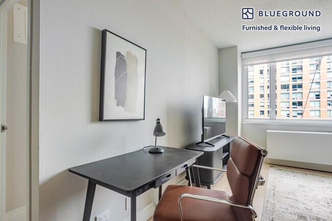 215 E 95th St Unit SI FL23-ID2281