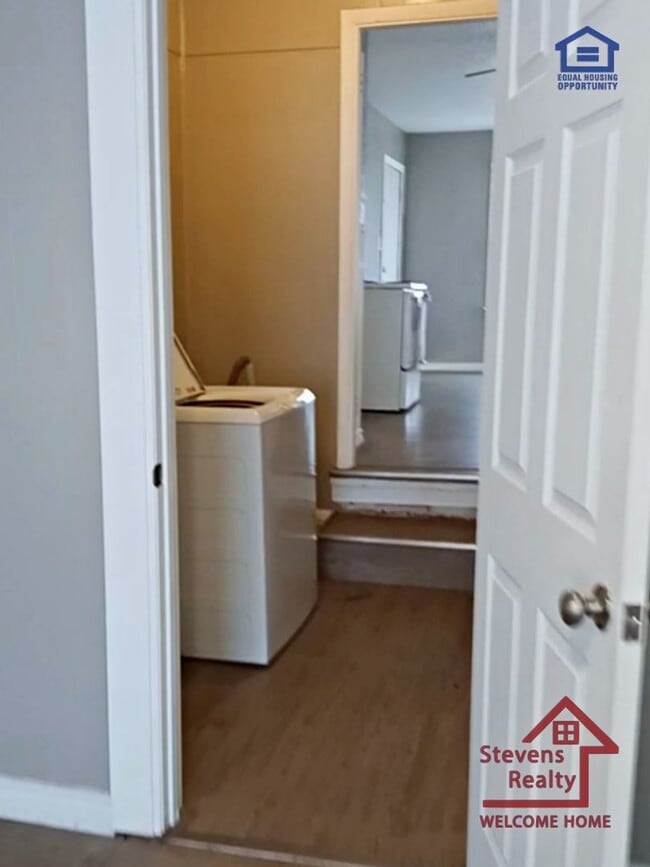 Photo - 2908 Prentice NW