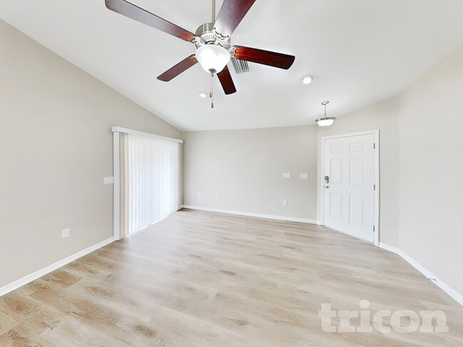 Photo - 2311 12th Ave E