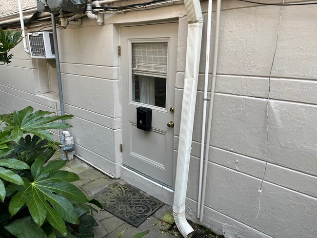 Photo - 1511 Robert St Unit 1511 Robert 1/2