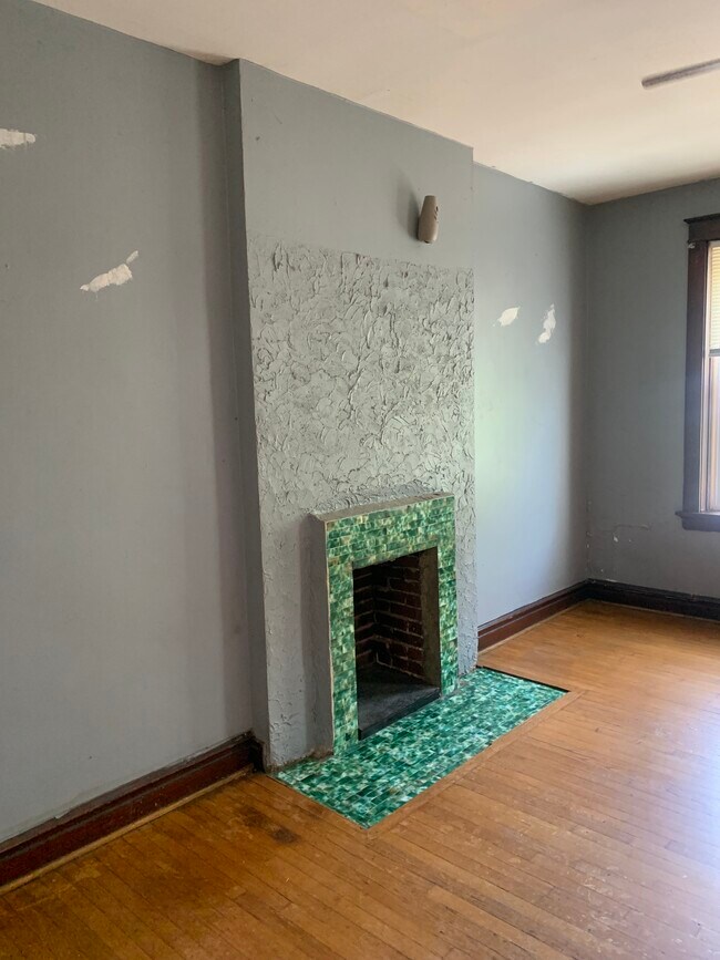 Living Room (2nd pic) - 4658 Michigan Ave Unit 4656-2F Michigan Ave